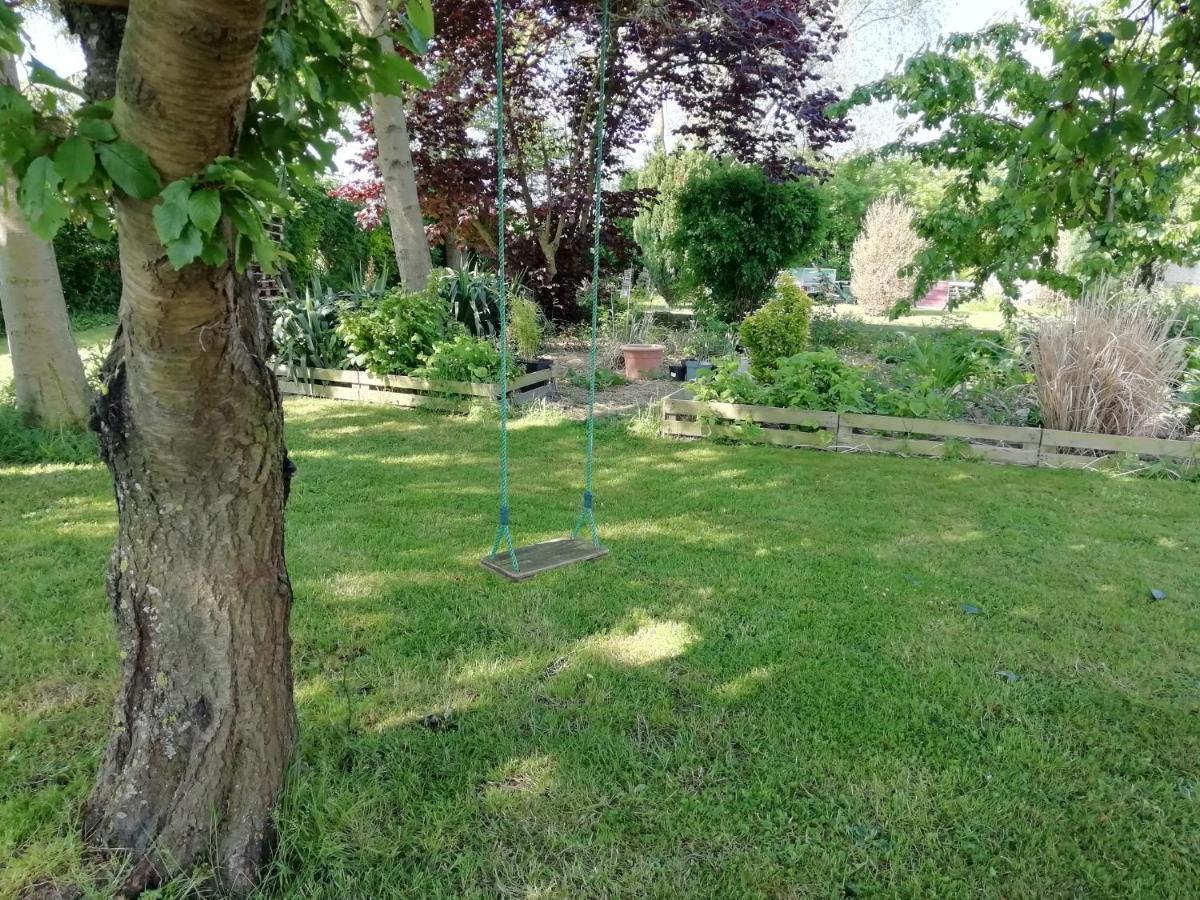 Le Gite Du Chtihameau Avec Piscine Interieure Privative, Selon Date Bassee Esterno foto